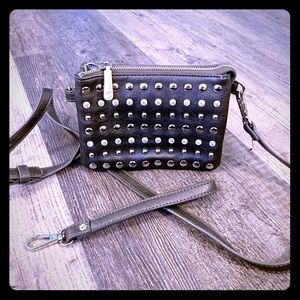 Grey metallic Charming Charlie crossbody/wristlet